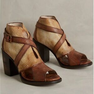 Anthropologie Freebird by Steven Rattle Shooties